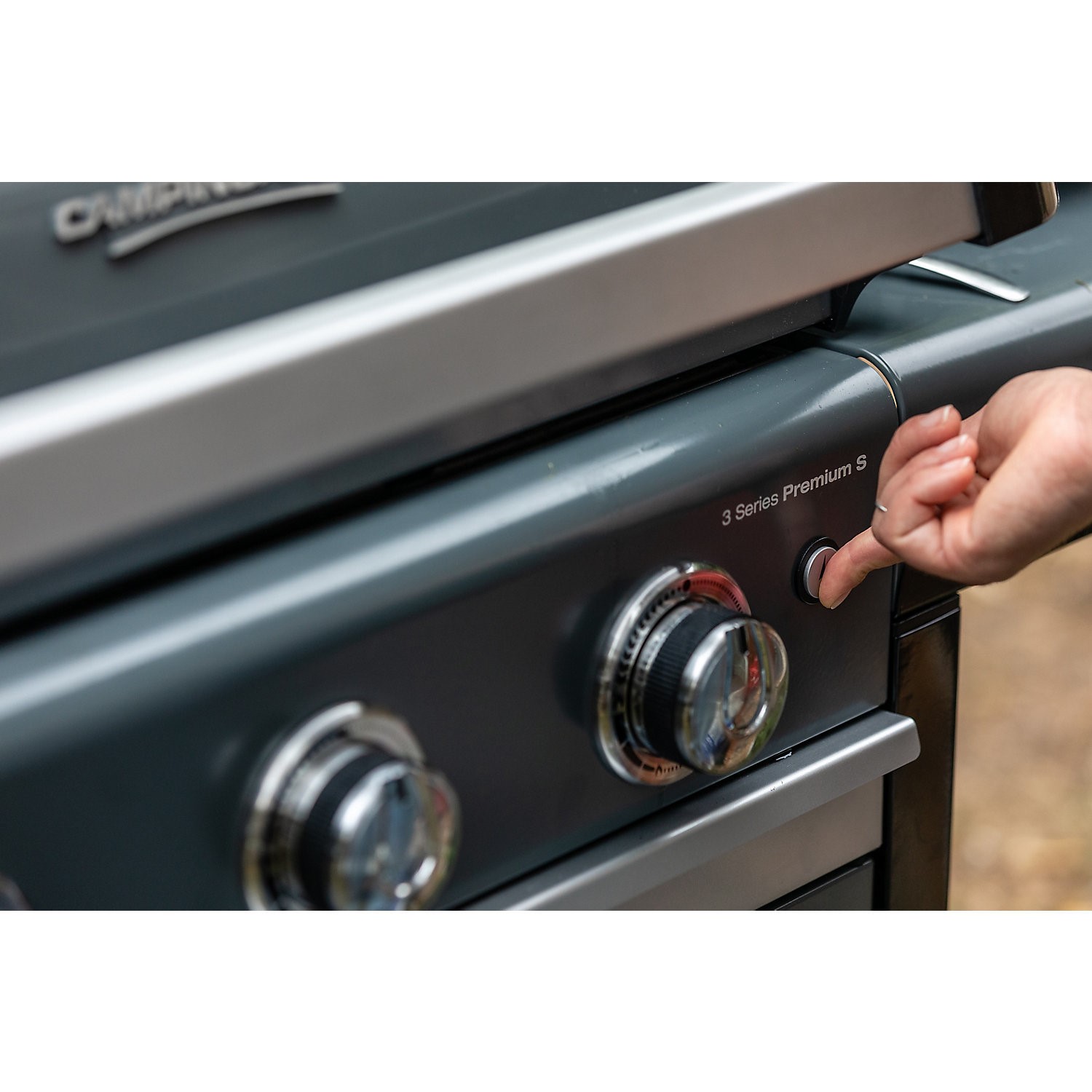 Campingaz 4 Series Premium S - 4 Burner Gas BBQ Grill with Side Burner - Grey - Image 4