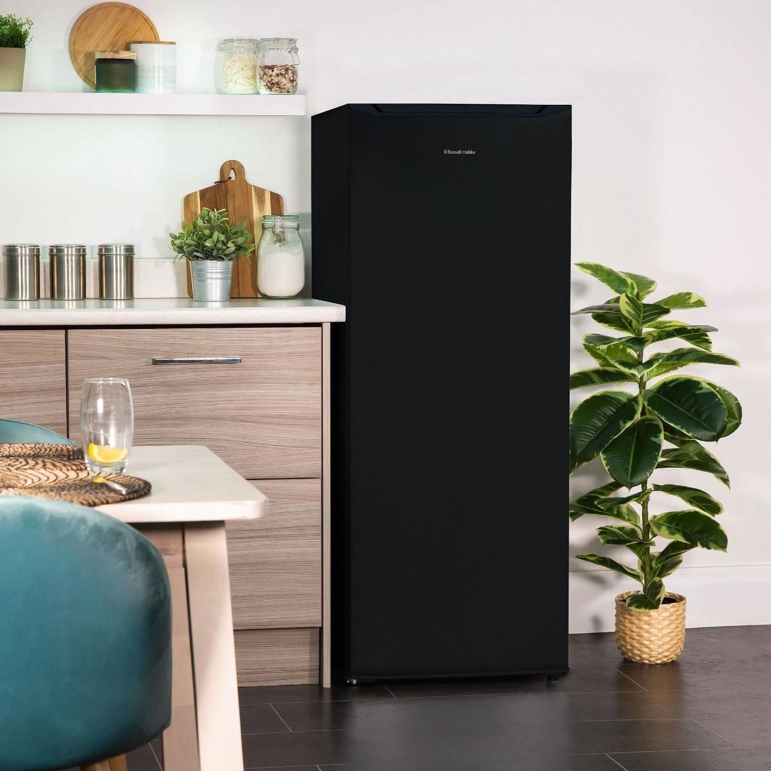 Russell Hobbs 242 Litre Freestanding Larder Fridge - Black - Image 3